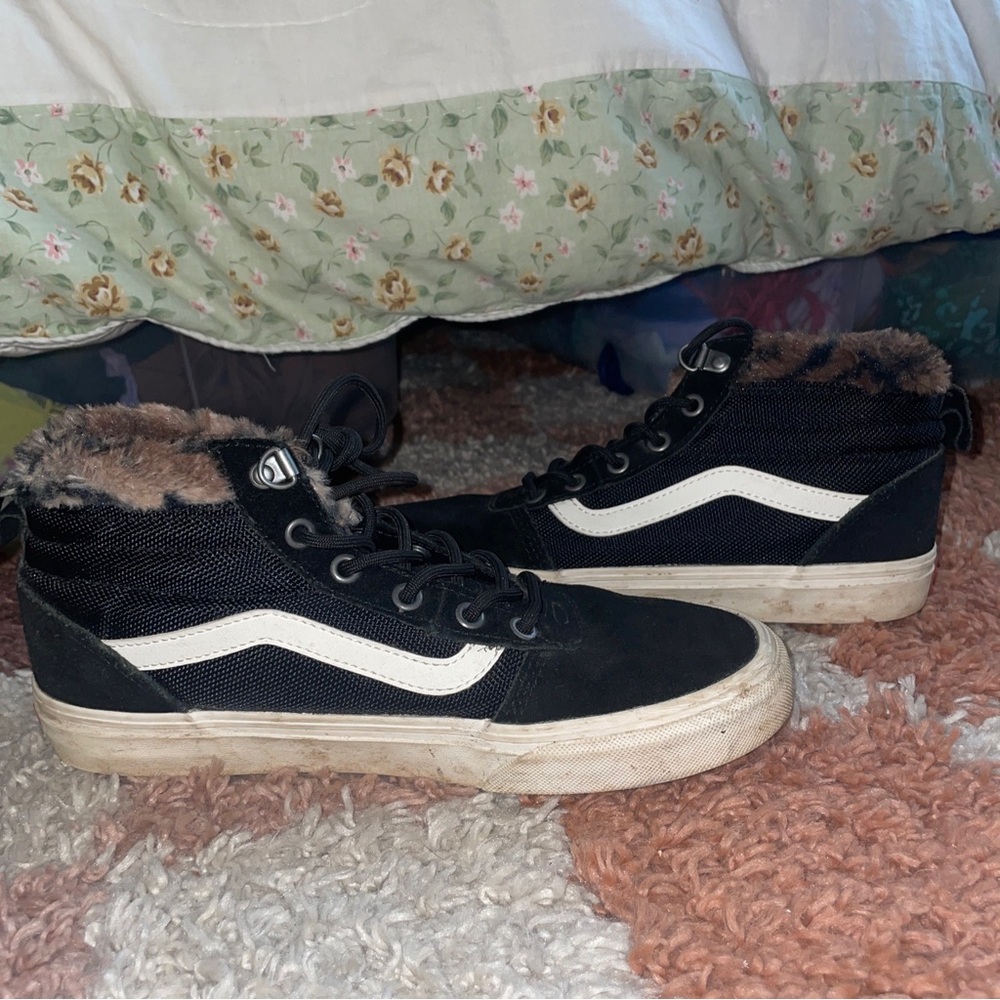 Black leopard Ward Vans